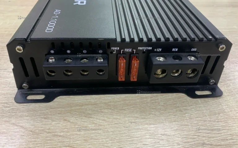 Усилитель  Skylor AD-1.1000D