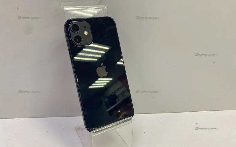 Apple iPhone 12 64 ГБ.