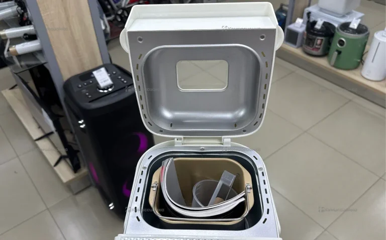 Хлебопечь Redmond RBM-1908