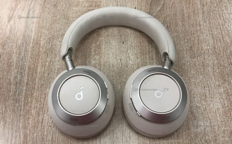 Наушники  Soundcore space one pro