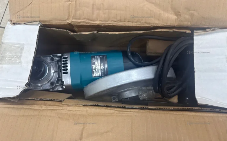 УШМ makita 9069