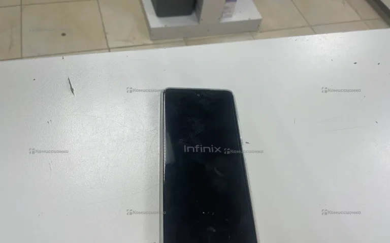 Infinix Hot 30 5G 8/128 ГБ