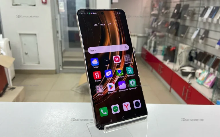 Realme 13+ 12/256 ГБ