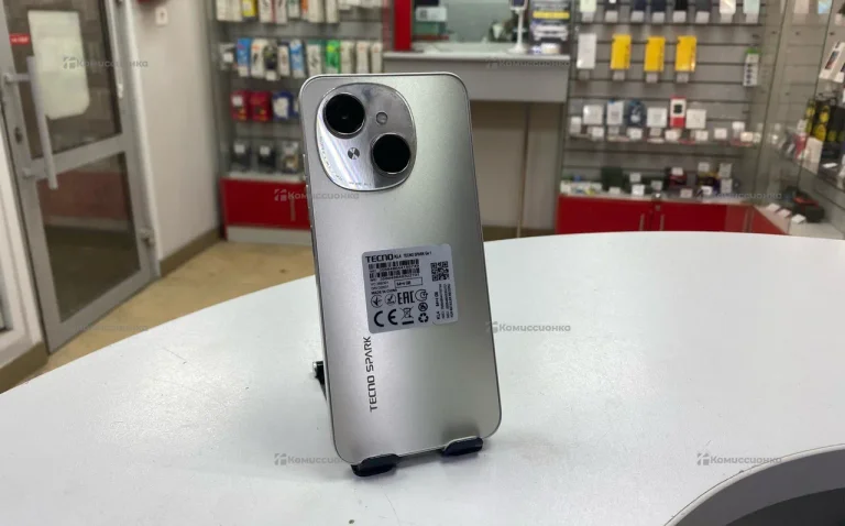 Tecno Spark Go 1 4/64 ГБ