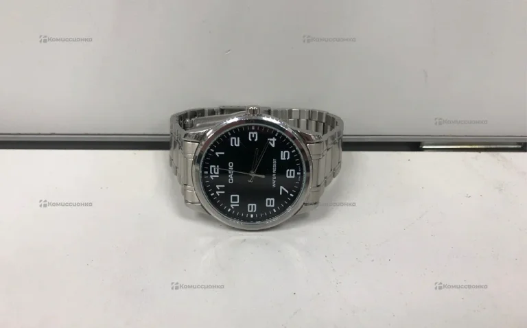 Часы  Casio