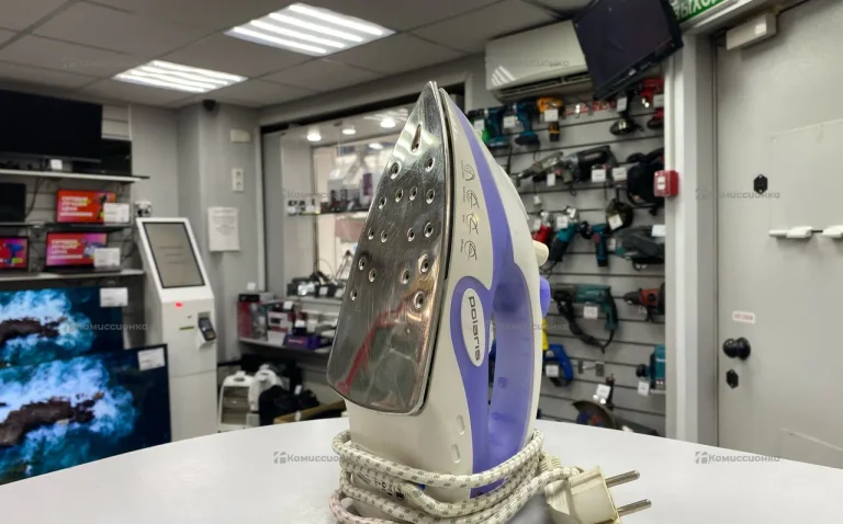 Утюг Polaris