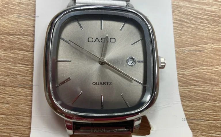 Часы Casio