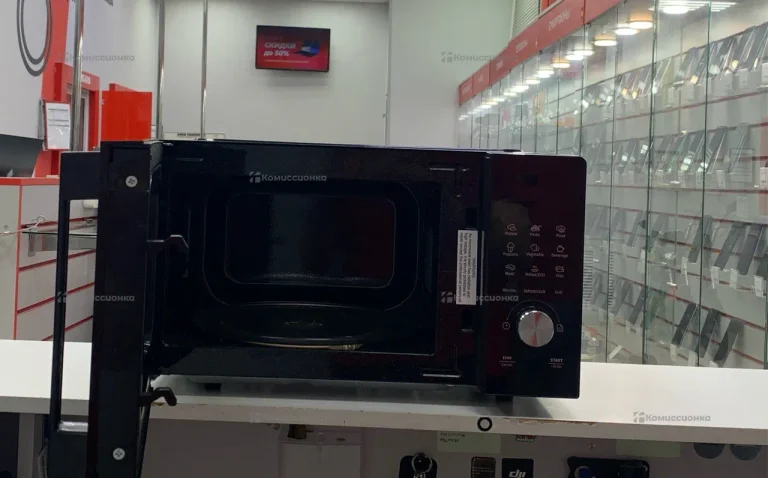 Микроволновая печь  Hisense Ceramic Coating