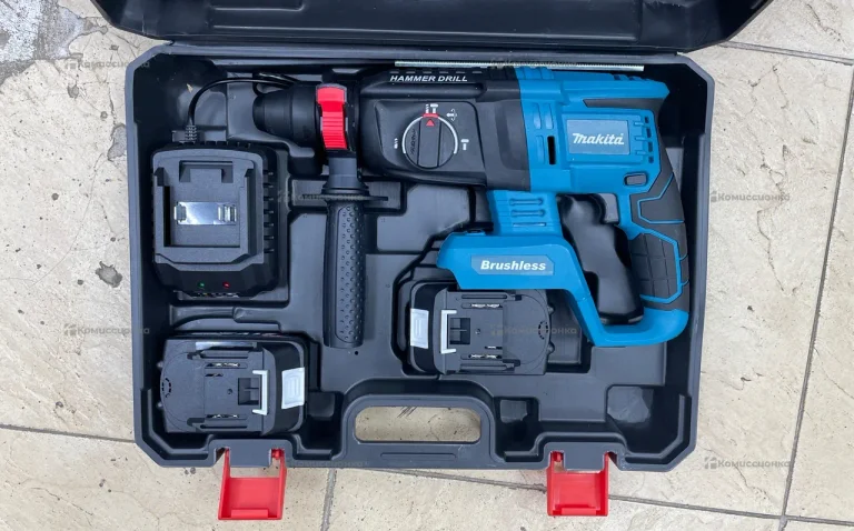 Аккумуляторный перфоратор Makita DHR182