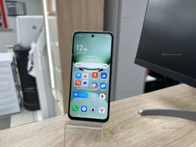 Tecno Spark 30C 4/128 ГБ