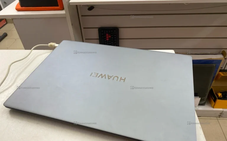 Ноутбук Huawei MateBook D16 i3-1215U 8Gb DDR4
