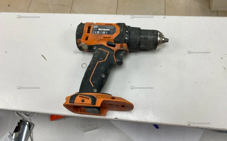 Аккумуляторная дрель-шуруповерт AEG BS18G4-202C