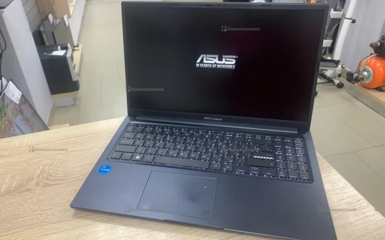 Ноутбук ASUs vivobook 15 x1504z