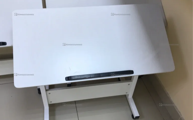 Стол для ноутбука трансформер