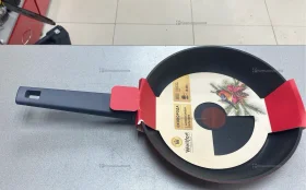 Купить Сковорода Wellfort 24см б/у , в Кинель Цена:750рублей