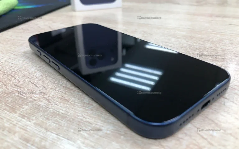 Apple iPhone 17 Pro 8/256 ГБ Esim