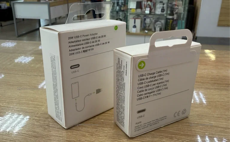 Зарядное устройство Apple USB-S