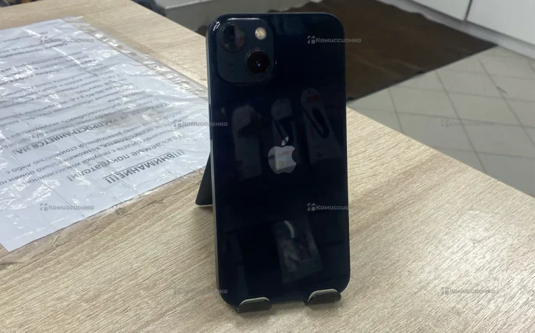 Apple iPhone 13 4/128 ГБ