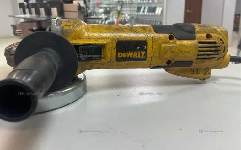 УШМ dewalt D28136