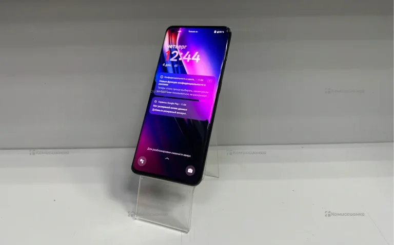 OnePlus 10 Pro 12/256 ГБ