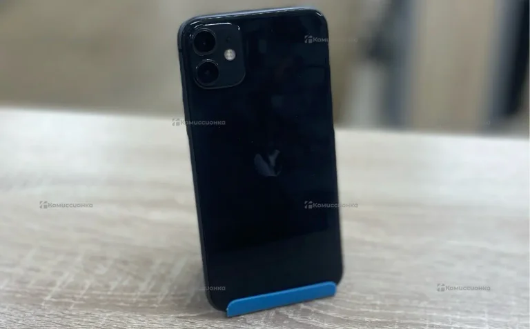 Apple iPhone 11 4/128 ГБ