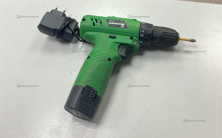 Шуруповерт AV 12