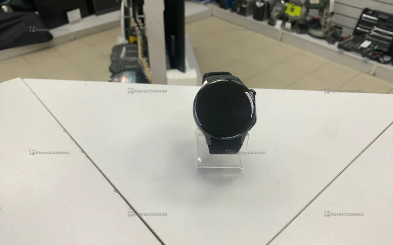 Часы  one plus