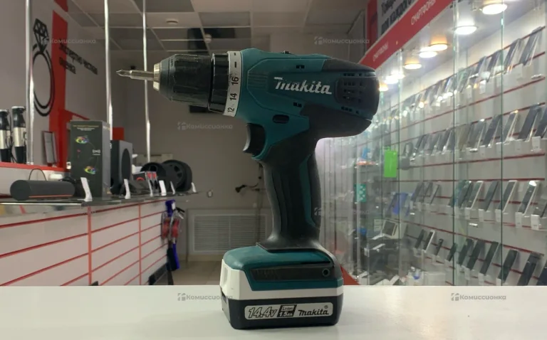 Дрель-шуруповерт makita DF347D