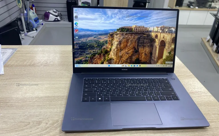 Ноутбук  Honor magic book 15 Ryzen 5 5500U
