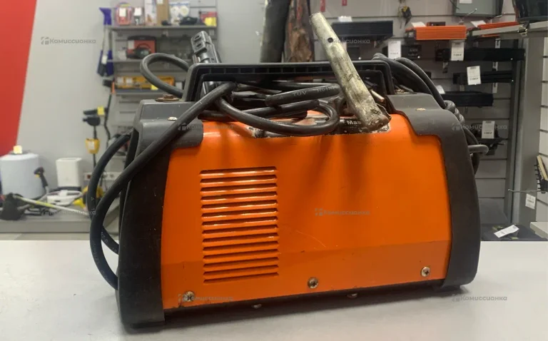 Сварочный аппарат KEMPPI Master 202