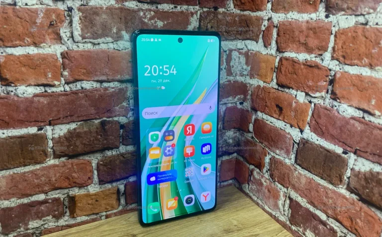 Tecno Camon 30 8/256 ГБ