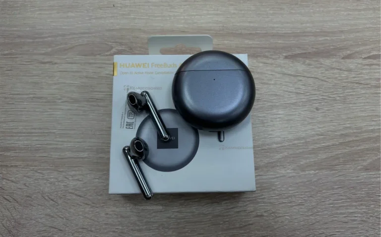 Наушники Huawei FreeBuds 4