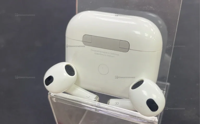 Apple AirPods 3
