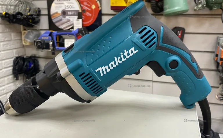 Дрель makita HP1631