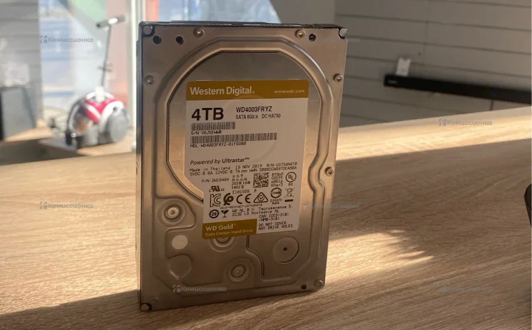 Жесткий диск   Western digital 4tb