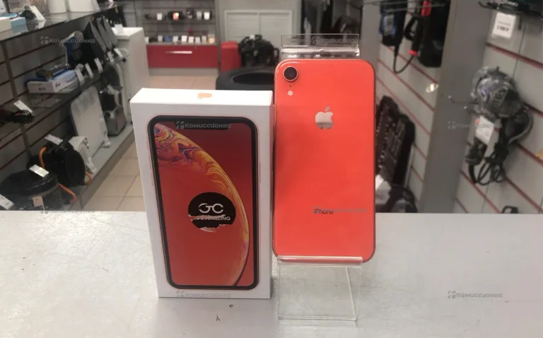 Apple iPhone XR 3/128 ГБ