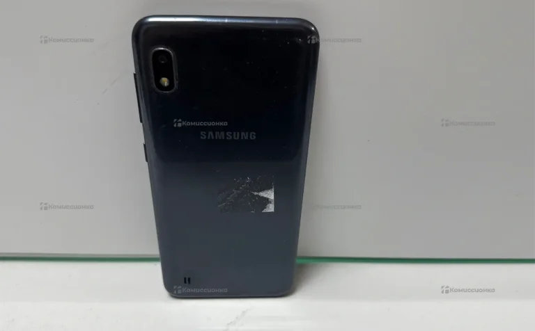 Samsung Galaxy A10 3/32 ГБ