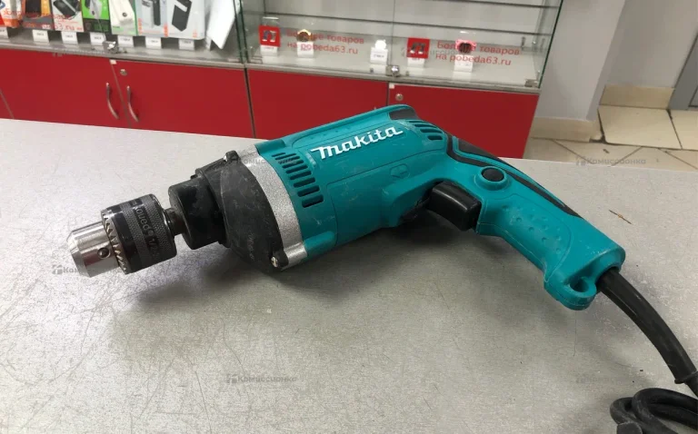 Makita HP1630