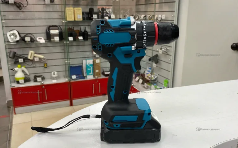 Шуруповерт MAKITA б/ш