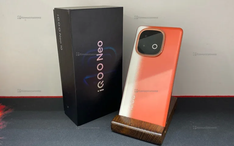Vivo iQOO Neo 10 8/256 ГБ