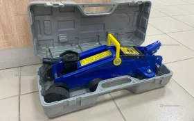 Домкрат подкатной Orpheus 2T