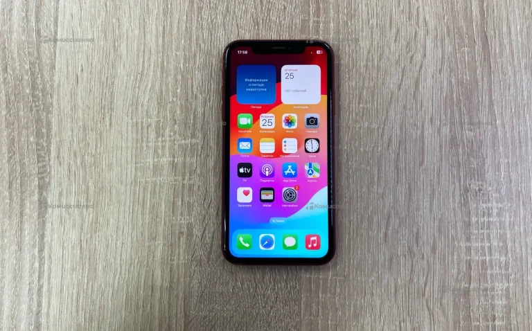 Apple iPhone XR 64 ГБ