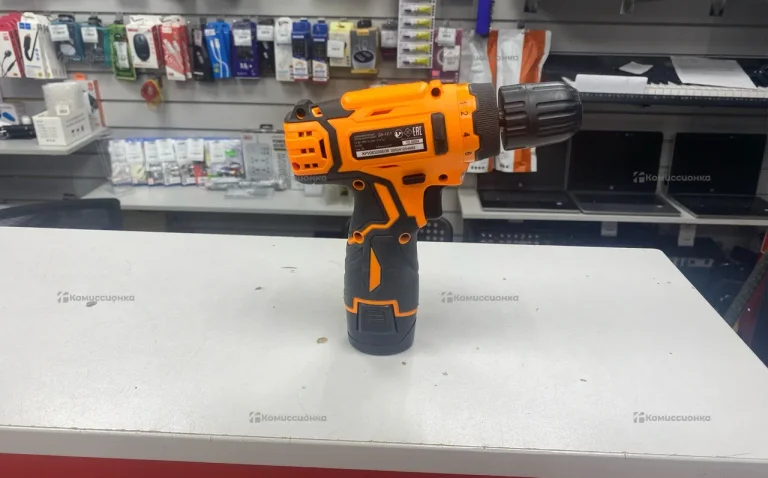 Шуруповерт Вихрь ДА-12-1