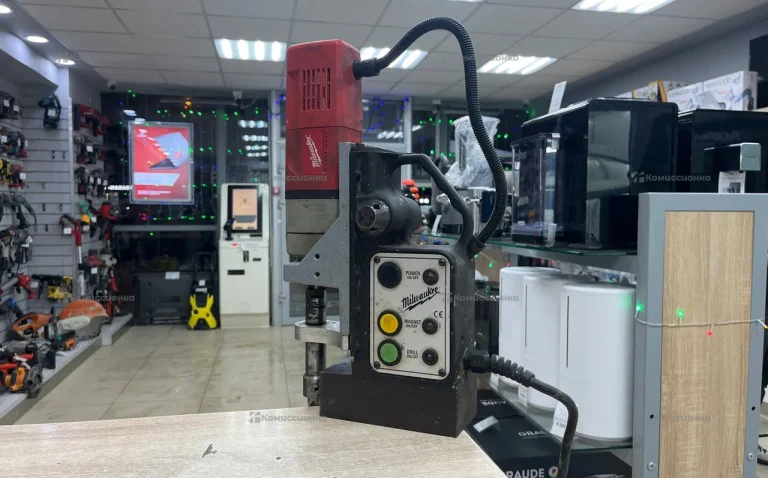 Магнитная дрель Milwaukee MODE 42