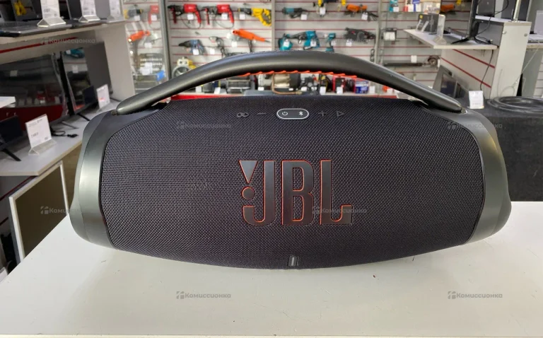Колонка JBL Boombox 3