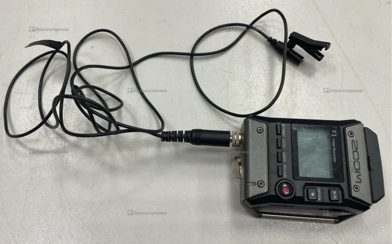 Полевой рекодер Zoom F1 + микрофон
