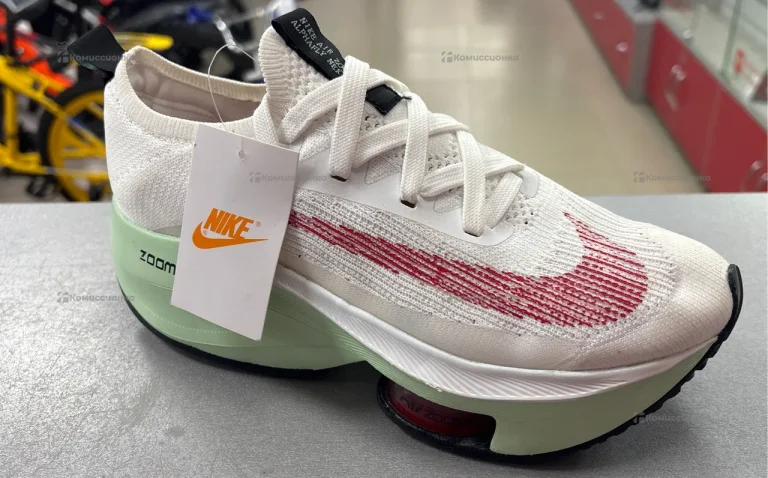 Кроссовки Nike zoomx 39