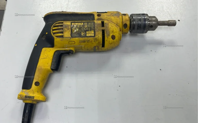 Дрель dewalt DWD024S