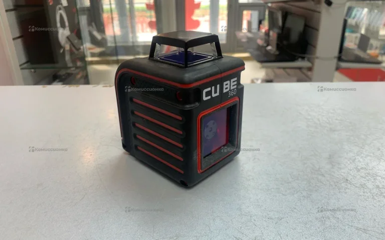 Лазерный уровень Cude red 2D