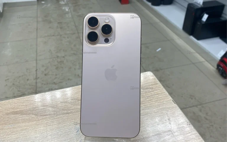Apple iPhone 16 Pro Max 8/256 ГБ